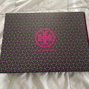 Tory Burch box